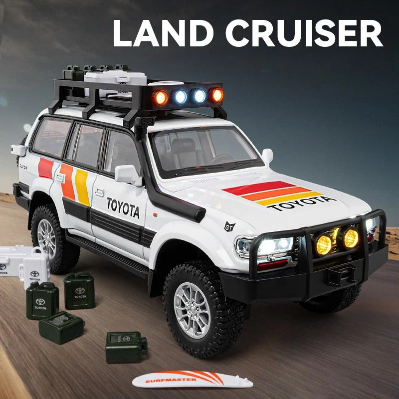 1:24 Toyota Land Cruiser 80 Alloy Model Car Toy Diecast