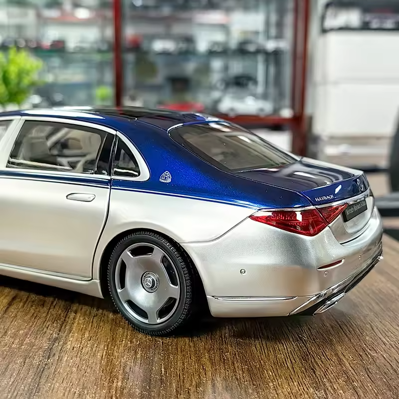 1:18 Almost real AR Mercedes-Benz Maybach S680 new S-Class Alloy Car