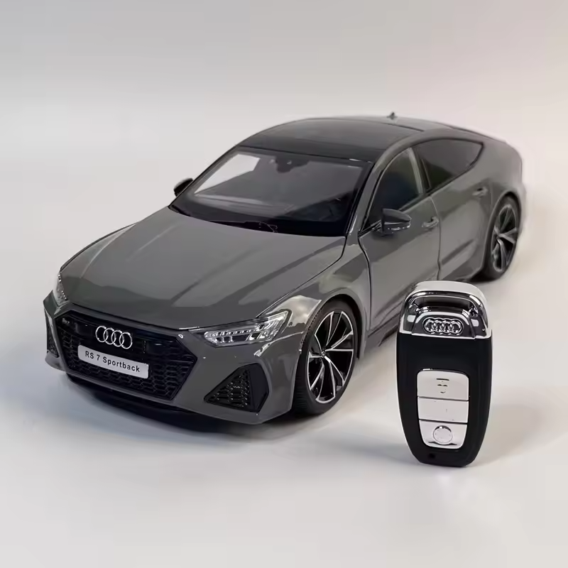 1:18 Scale Audi RS7 Die-Cast Model Car with Remote Key Light Control