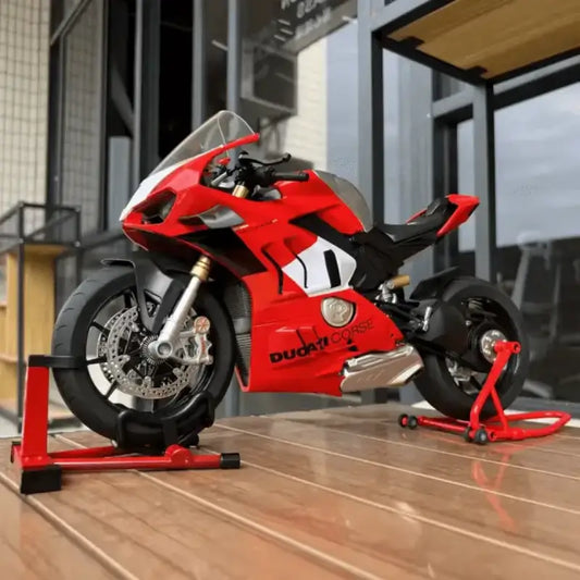 1:6 Ducati V4R Racing Diecast Model