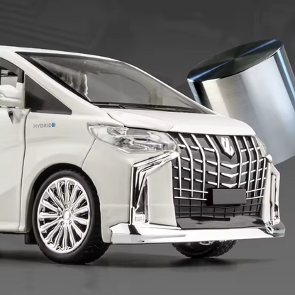 Toyota Alphard 1:24 Scale Die-cast Display Model
