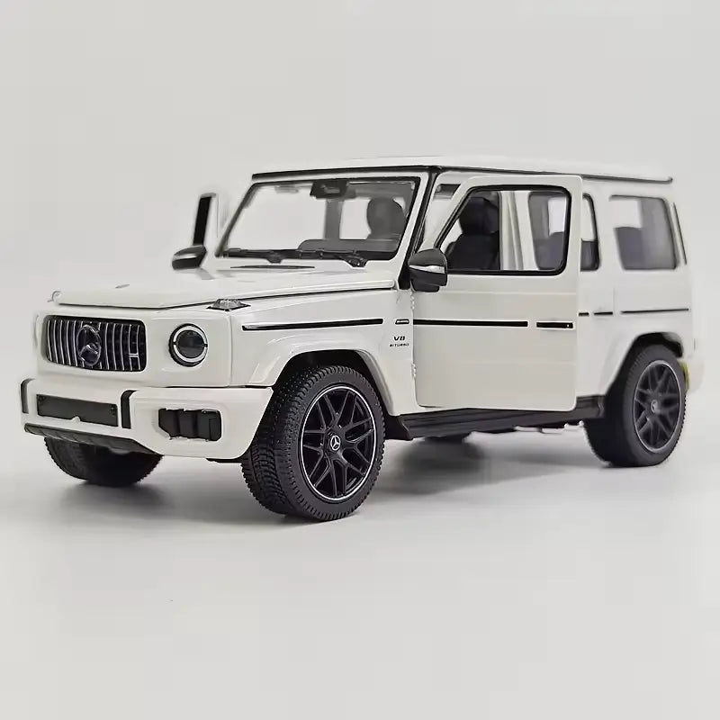 1:24 Scale Mercedes AMG G63 Diecast Model Car
