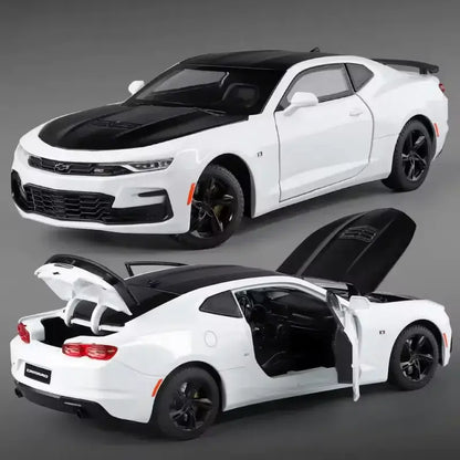 1:24 Chevrolet Camaro SS Diecast Model