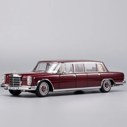 1:18 Mercedes Benz pullman W100 Diecast Model