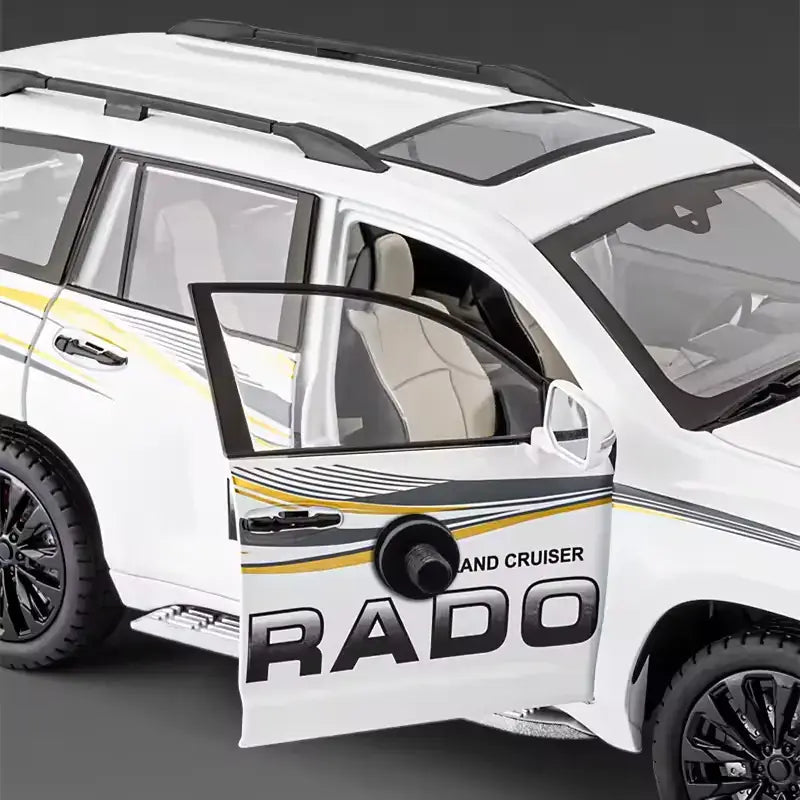1:18 Toyota Prado 150 Diecast Model