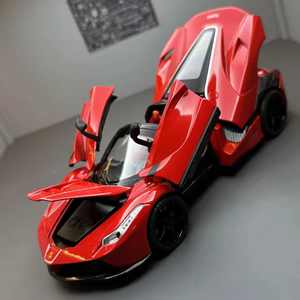 1:22 Ferrari Laferrari Alloy Racing Car Model