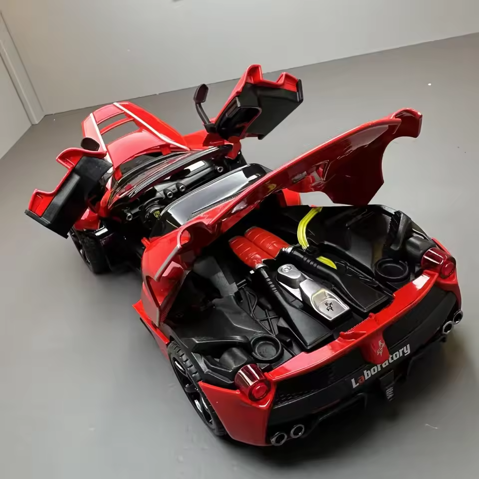 1:22 Ferrari Laferrari Alloy Racing Car Model