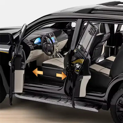1:18 Toyota Prado 150 Diecast Model
