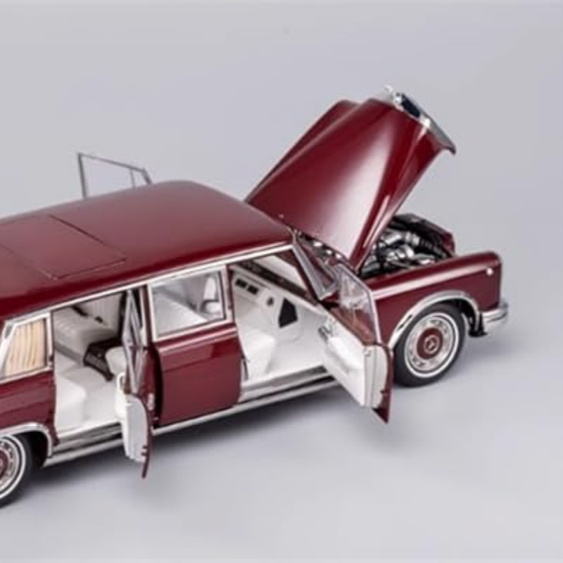 1:18 Mercedes Benz pullman W100 Diecast Model