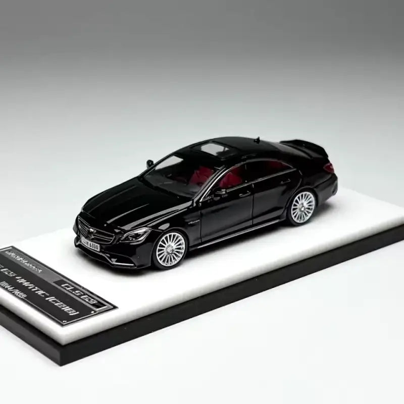 Mortal 1:64 Mecedes CLS63 4MATIC
