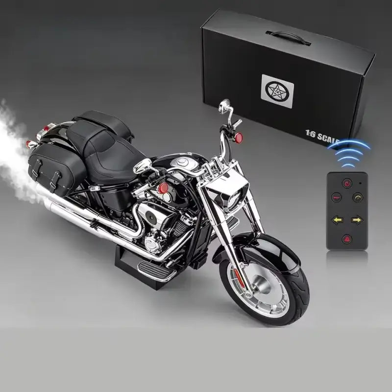 1:6 Retro American Cruiser RC Motorcycle - Real Spray & Sound Edition